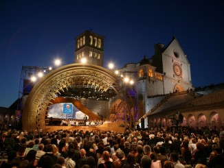 Con il Cuore, nel nome di Francesco, la solidarietà dei Frati di Assisi