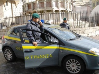 Finanza Assisi sequestra beni per 200 mila euro impresa trasporti