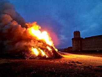 Focaraccio dell'Immacolata, Amici della Montagna rinnovano tradizione
