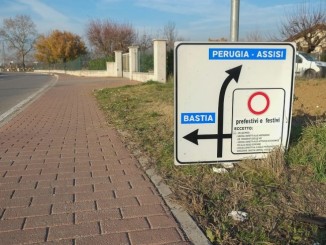 Santa Maria degli Angeli pulitura Ponte Rosso e ponte Tescio