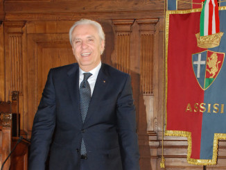 Assisi, regolamento manifestazioni fieristiche, Freddii: «Bugie»