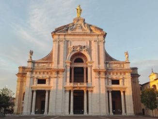 Assisi, è morto il Cardinale Attilio Nicora, il cordoglio di monsignor Domenico Sorrentino