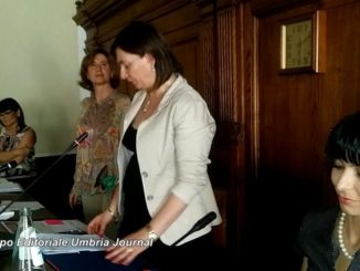 Primo consiglio ad Assisi, Donatella Casciarri eletta presidente [LA DIRETTA]