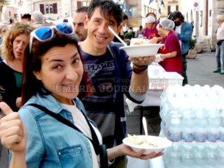 Pasta alla Amatriciana, alla norcina, tanta festa e solidarietà coi Funk Off