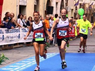 Giovani sposi di Assisi Runners insieme alla Maratona di New York