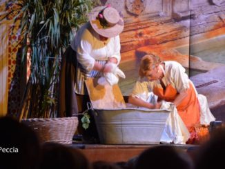 La serata di solidarietà al Teatro Lyrick di Assisi è stata un successo [VIDEO]