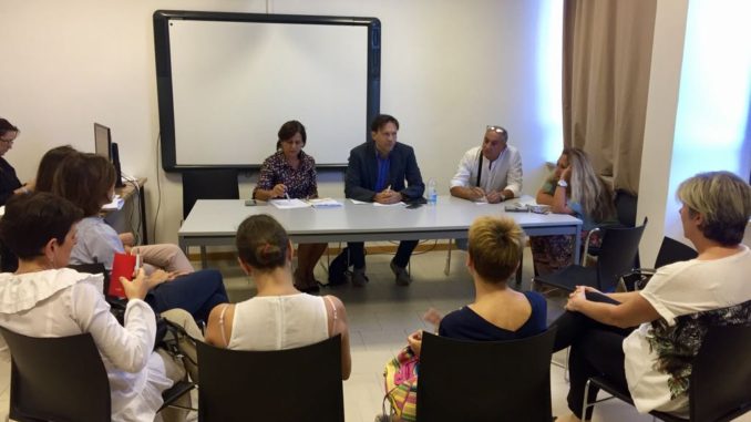 Assessore Pettirossi e dirigenti scolastici Da lunedì 11 settembre riaprono alcune delle scuole di Assisi