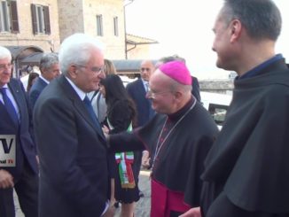 Vescovo Sorrentino ha accolto il presidente della Repubblica Mattarella