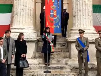 Assisi ha celebrato il 4 novembre, in corteo da Piazza Santa Chiara fino al comune