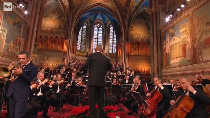 Mattarella, Bassetti e Lamorgese a concerto di Natale