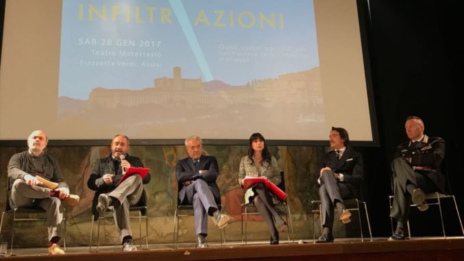 InfiltrAzioni convegno Metastasio Nuova sede polizia Locale Assisi e firma protocollo legalità