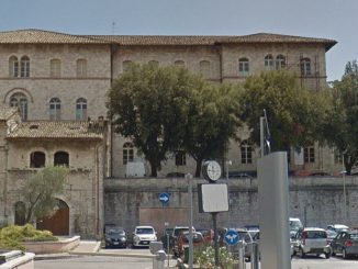 Classi Liceo scientifico traferite dal Convitto ad Alberghiero, la denuncia del comitato dei genitori