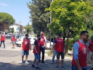 Parcheggiatori abusivi Assisi, CasaPound si sostituisce a loro per un giorno