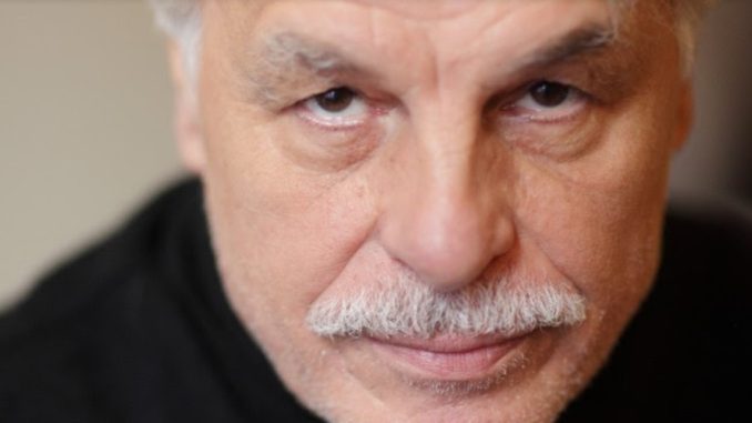 Michele Placido dedica un'opera a Universo Assisi, Glorius Franciscus Michele Placido dedica un'opera a Universo Assisi, Glorius Franciscus