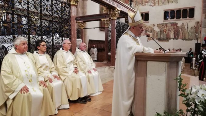 Solennità di Santa Chiara, oggi ad Assisi, domenica quella di San Rufino