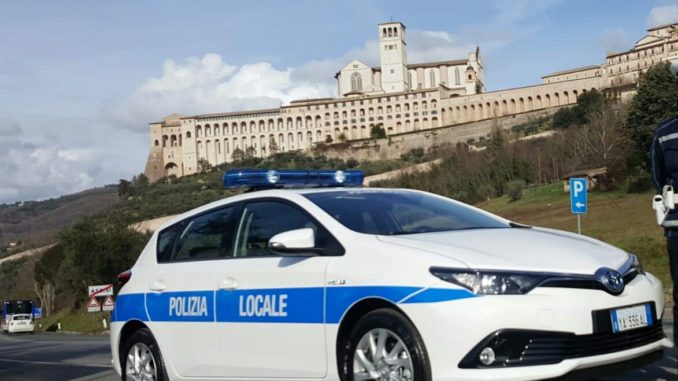 Zona a traffico limitato ad Assisi, chiusa dalle 10 alle 20