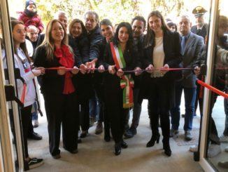 Inaugurata palestra scuola “Frate Francesco” c’era Anna Ascani
