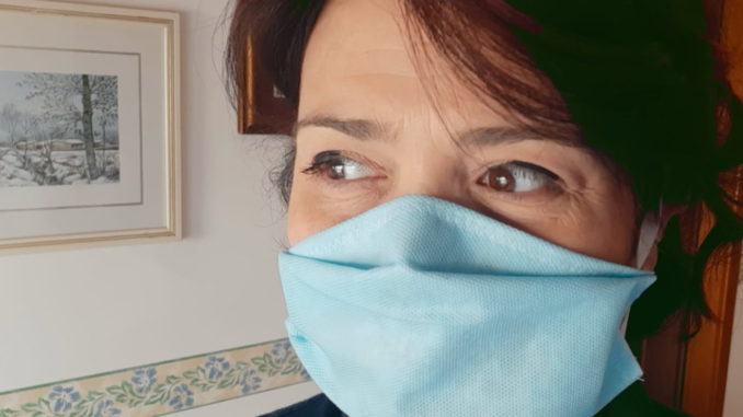 Mascherine a 50 centesimi, presso la farmacia comunale di Assisi Mascherine a 50 centesimi, presso la farmacia comunale di Assisi
