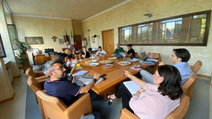 Due milioni di euro alle scuole dal Comunione di Assisi Due milioni di euro alle scuole dal Comunione di Assisi