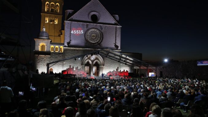 I Frati di Assisi lanciano una Maratona di Solidarietà per le Vittime della Guerra e i Bisognosi I Frati di Assisi lanciano una Maratona di Solidarietà per le Vittime della Guerra e i Bisognosi
