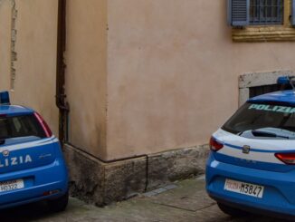 Polizia di Assisi arresta 36enne, precedenti e score di reati infinito
