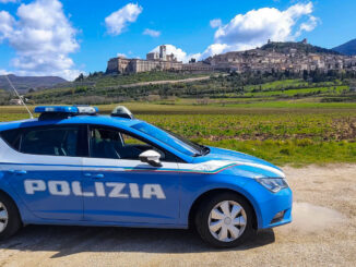 Forza il distributore automatico della Curia vescovile, denunciato