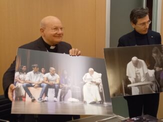 Il vescovo Sorrentino: «Mettiamo l’uomo al centro dell’economia»