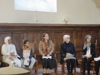 Preghiera interreligiosa ad Assisi: Donne, e loro voci per la pace