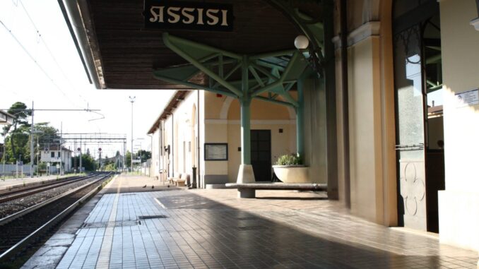 Treno Umbria pieno per canonizzazione Carlo Acutis