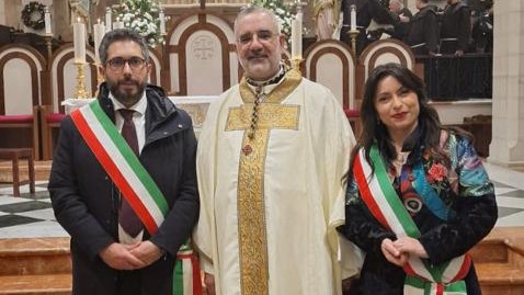 Papa Francesco benedice e incoraggia Sindaco Assisi per la pace