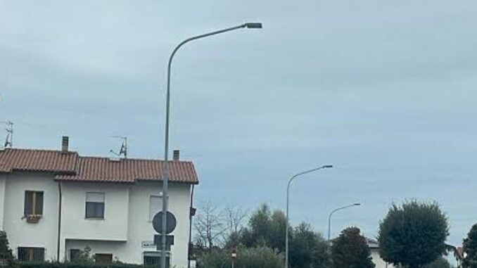 Pubblica illuminazione rimessa a nuovo