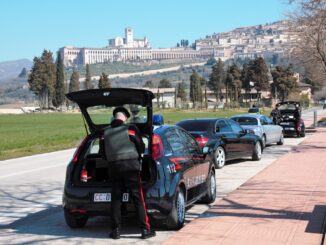 Controlli Carabinieri ad Assisi e Bastia Umbra: denunce e sequestri