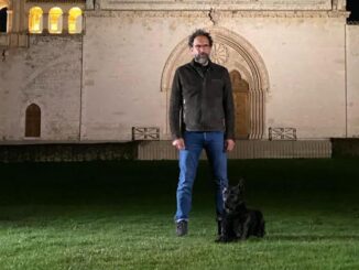 Federico Quaranta porta i telespettatori in un viaggio affascinante attraverso Assisi