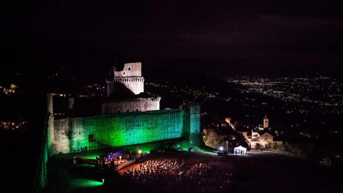 "Riverock Festival 2024: Un Panorama di Stelle della Musica"