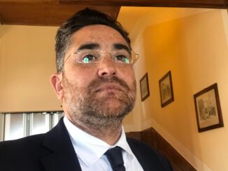 Condanna degli insulti in Consiglio, l’opposizione interviene