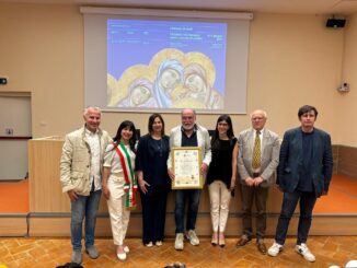 Cinquant'anni di Dedizione Artistica: Un Tributo a Sergio Fusetti