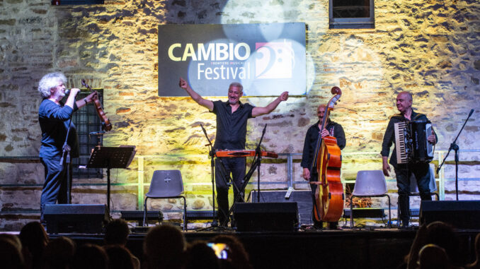 Cambio Festival viaggio musicale nei Balcani e maggio a Paolo Conte Cambio Festival viaggio musicale nei Balcani e maggio a Paolo Conte