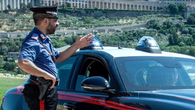 Giovane di 17 Anni Denunciato per Porto Abusivo di Armi