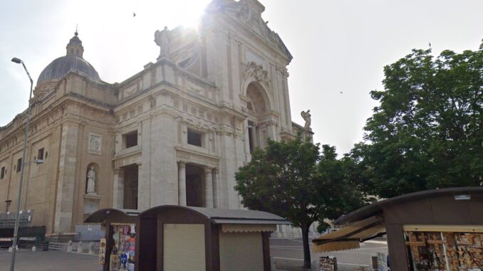 Volontariato alla Porziuncola: Un viaggio di grazia e perdono