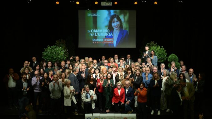 Terni, presentate le sette liste a sostegno di Stefania Proietti