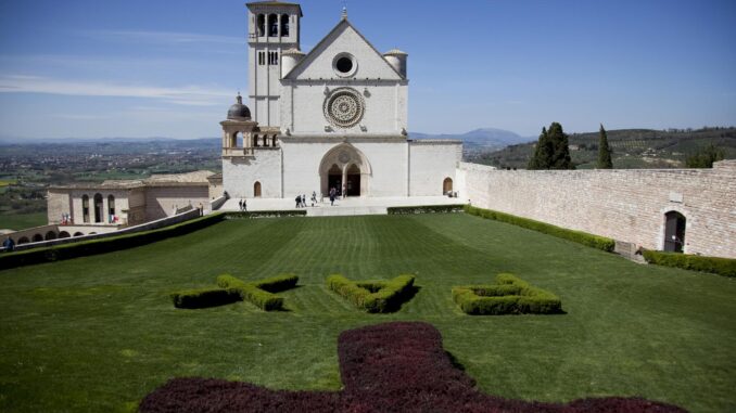 Dialogo e cooperazione, ad Assisi incontro tra comune e Sioi per costruire azioni di pace