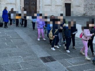 Le Pietre Parlano ai Bambini delle Scuole di Assisi