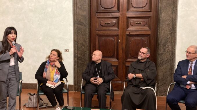 Carlo Acutis, presentato il libro di Mons. Sorrentino Carlo Acutis, presentato il libro di Mons. Sorrentino