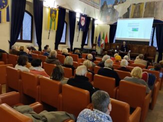 Convegno su ricchezza e felicità a Assisi