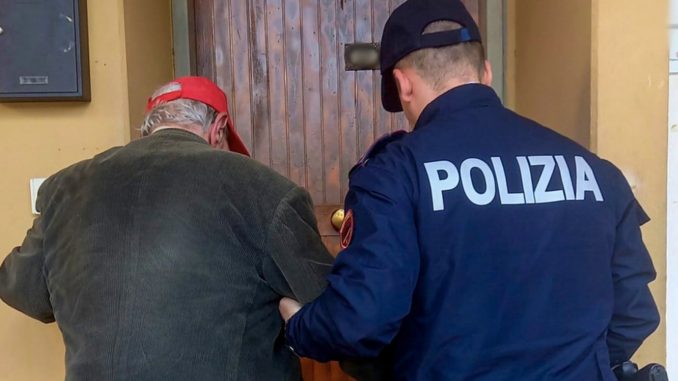 Anziano in difficoltà ritrovato grazie alla Polizia di Stato di Assisi