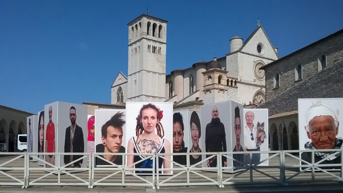 Frati Assisi, cordoglio per la scomparsa di Oliviero Toscani