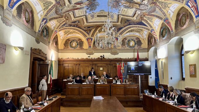 Modifiche allo Statuto del Comune di Assisi approvate