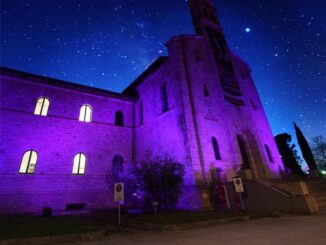 Spettacolo benefico raccoglie fondi per tre associazioni