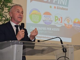 Verso le elezioni [Foto Gallery]: l’ex vicesindaco di Assisi presenta le liste