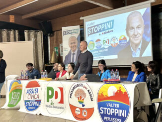 Stoppini accolto a Rivotorto: sala gremita per l’incontro